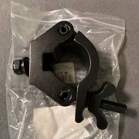 Global Truss 896312001664 Clamp Halfcoupler Heavy-duty Black Power Coat Swl-750kg Global Truss 896312001664 Clamp Halfcoupler Heavy-duty Black Power Coat Swl-750kg