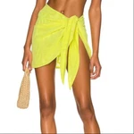 Good American New Xs-large Sizes 0-4 Yellow Leg Daze Sarong Swim Beach. Fixed Price $19.99.